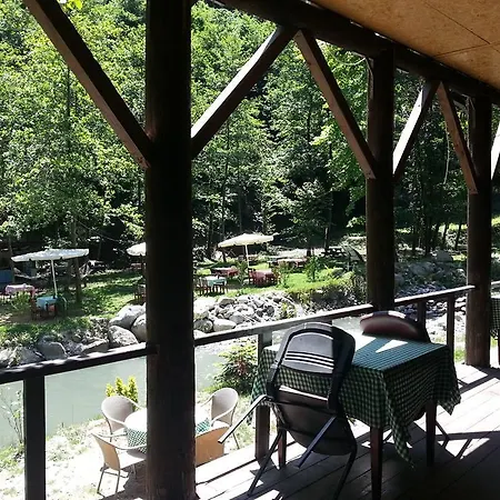 מוטל Asina ספנג'ה